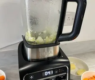 Ninja Foodi Cold & Hot 블렌더로 수프 요리하기