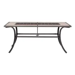 mobilier d'extérieur chez Lowe