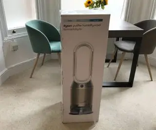 ventilador Dyson en caja