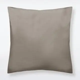 Collection de literie Nate Berkus dans des découpes de couleurs neutres