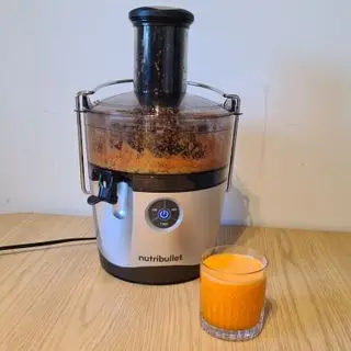 Extracteur de jus NutriBullet Pro