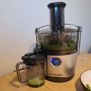 Extracteur de jus NutriBullet Pro