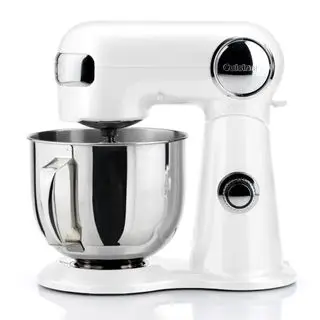 Cuisinart Precision sur fond blanc.
