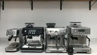 casabrews 5700 pro vedle espresso strojů Breville a Wacaco