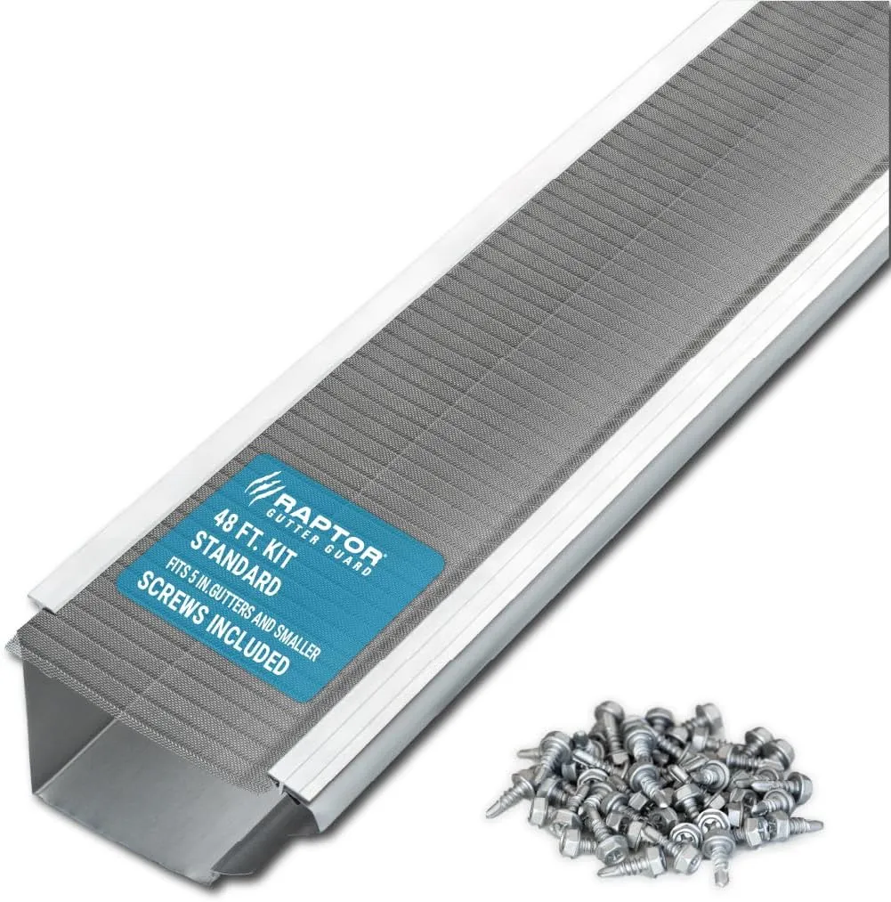 Osłona rynsztokowa Raptora &ndash; 48 stóp (nominalny) Zestaw osłon rynny ze stali nierdzewnej klasy wykonawcy z mikrosiatką ze śrubami w zestawie. Pasuje do 5 cali. Rynny i mniejsze. Przyjazny dla majsterkowiczów. (5,625 cala x 47,625 cala)' loading='lazy' title=