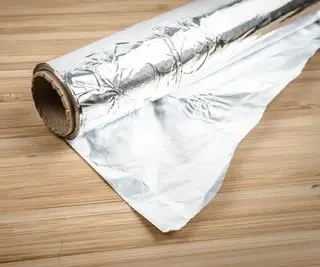 כיצד להשתמש בנייר אלומיניום במדיח הכלים שלך - לכלי זכוכית וסכו'ם ללא רבב