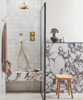 Jak usunąć uszczelniacz – 4 kroki, aby usunąć przylegający uszczelniacz silikonowy