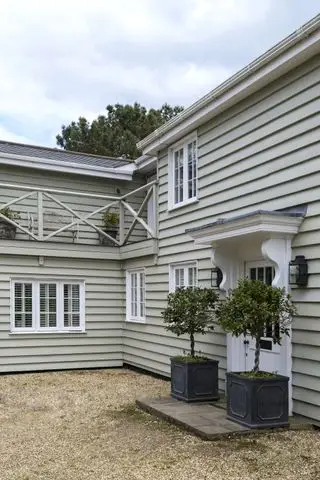 Czy naprawdę powinieneś owijać klamki folią, gdy jesteś sam w domu?