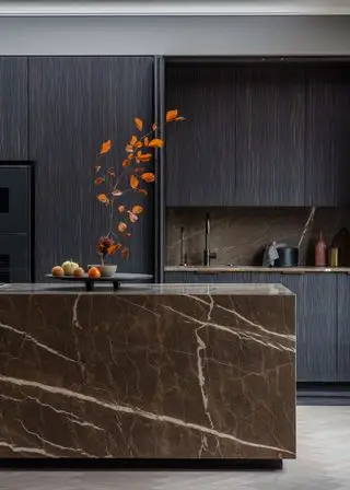 Comment dissimuler une friteuse à air dans une cuisine – 6 solutions pratiques