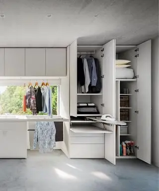 Support pour table à repasser