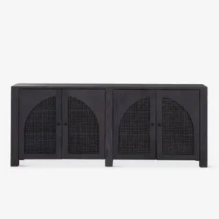 Czarny, trzydrzwiowy kredens