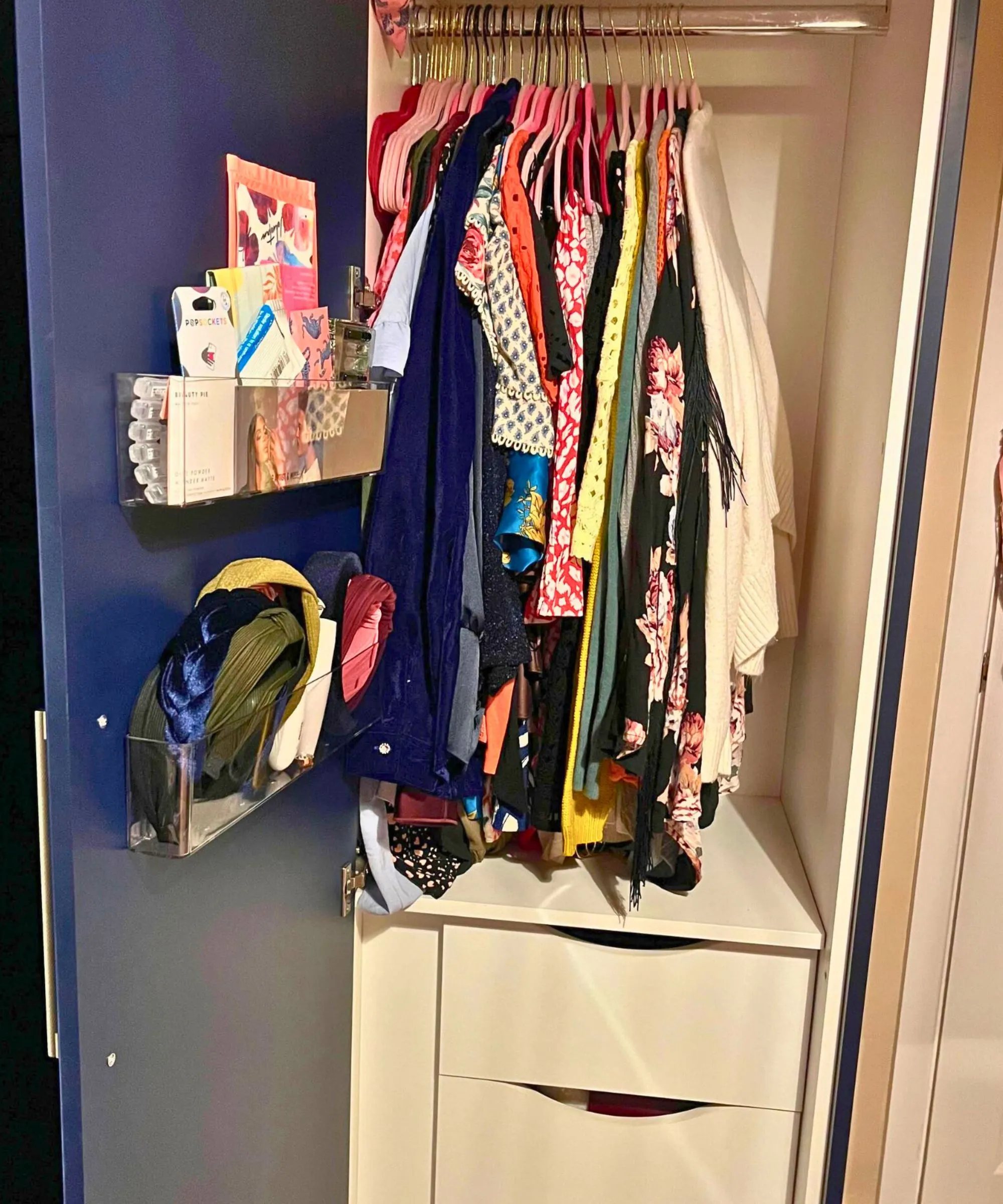 Schwarze Samtbügel 60 Pack' loading='lazy' title=